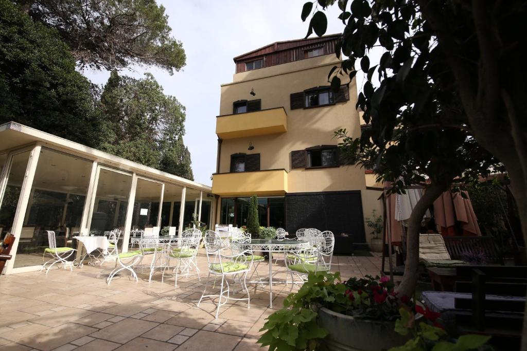 Villa Carmel Boutique Hotel Haifa Bagian luar foto